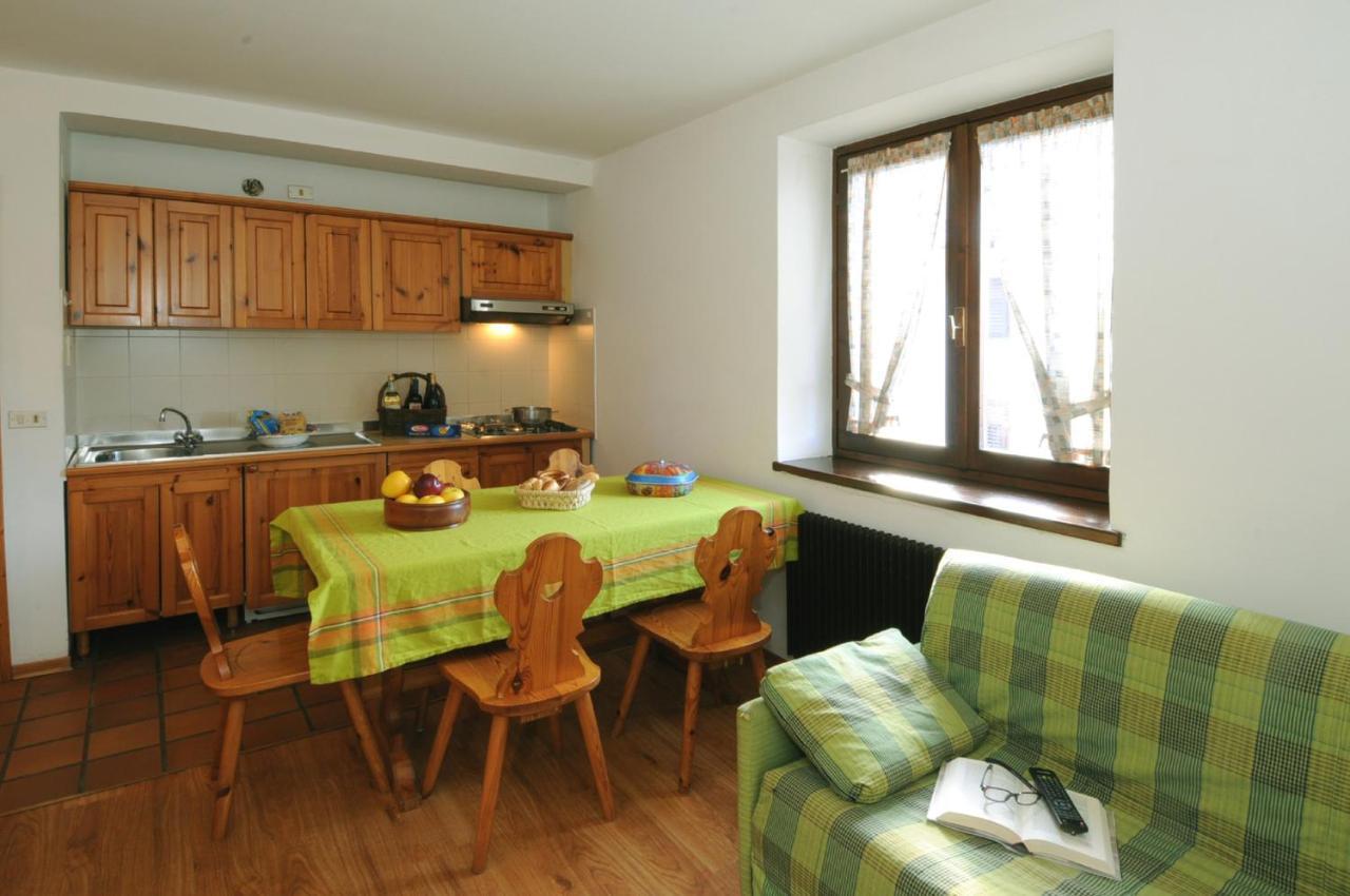 Casa Molini Apartment Male Bagian luar foto