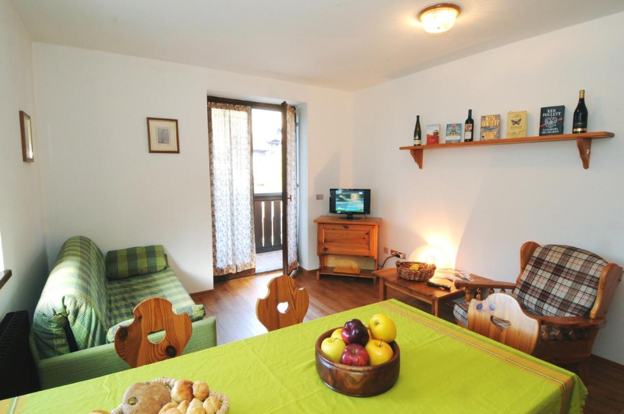 Casa Molini Apartment Male Bagian luar foto